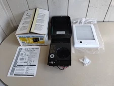 New Cadet In-Wall Electric Heater 1000W 240V Thermostat Indoor White CSC102TW