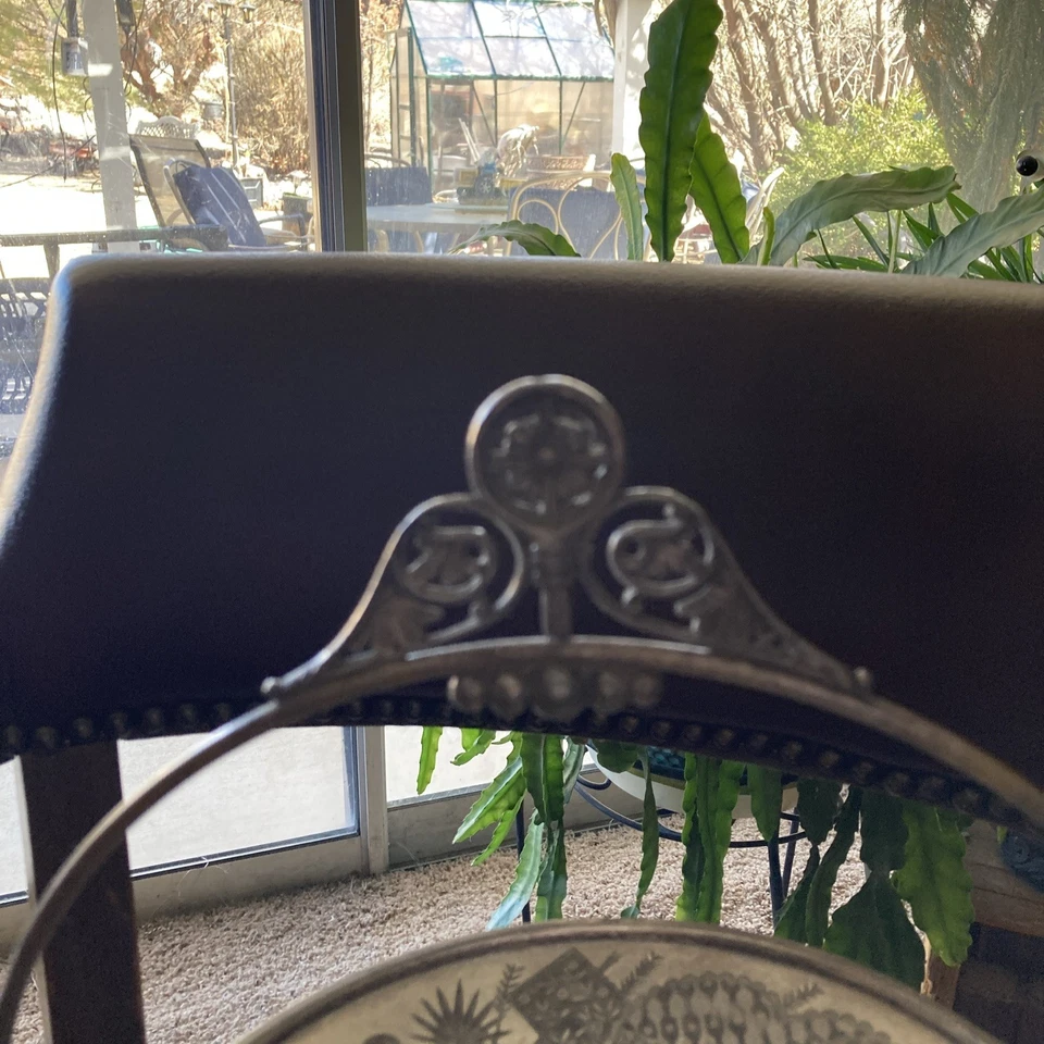 古董 Reed & Barton 银盘蛋糕或新娘篮子狗奖章 — 第 2/4 张图片