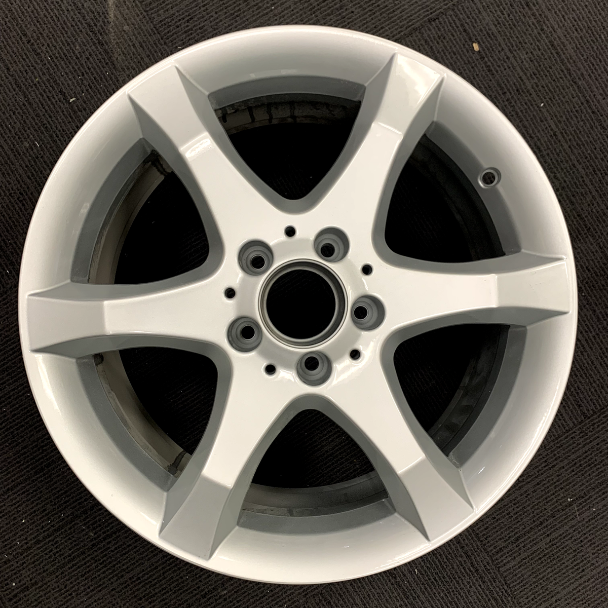 Mercedes C350 Wheel 17