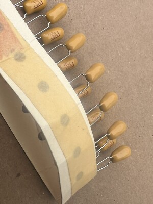 tantalum capacitor Dip 47uf 10V (20 PCs)KEMET