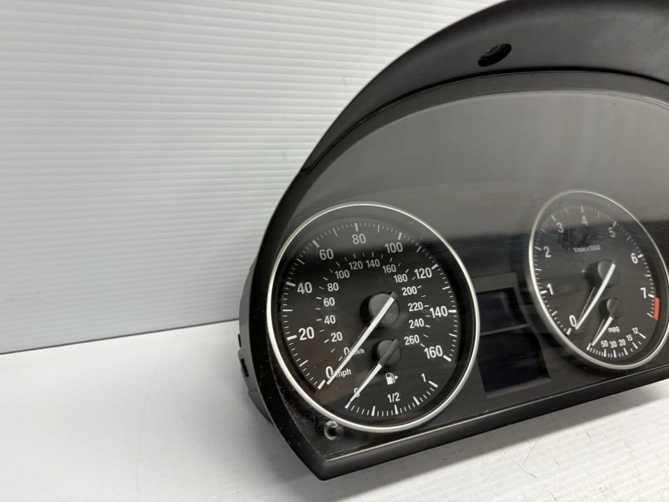 Cuadro de instrumentos velocímetro BMW X1 E84 2012-2015 9316148-01 OEM Foto 2 de 4