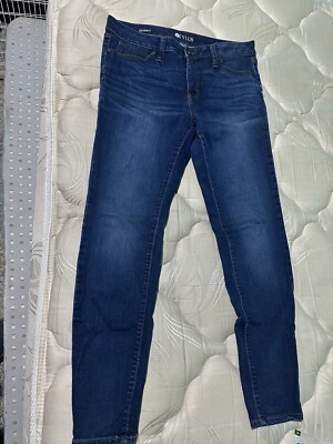 Stylus Women s Skinny 12 Jeans Distressed Fading And Unique Distressed Hole