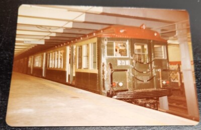 Vintage Zug Foto U-Bahnhof 70er Jahre Nostalgie 3,5 x 5 cm