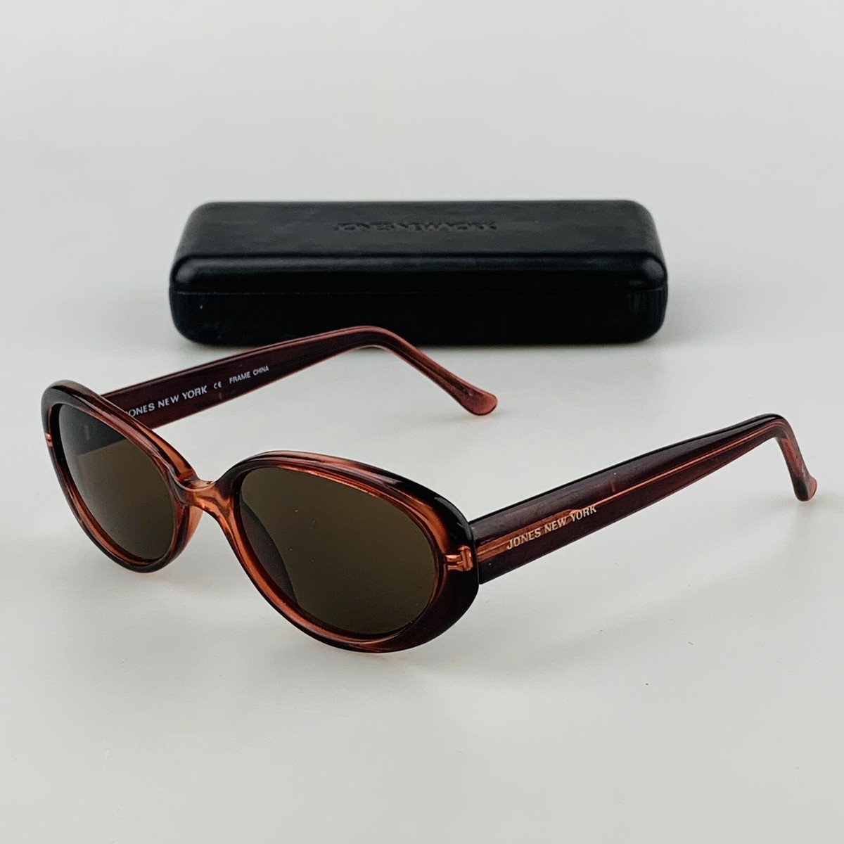 Jones New York Sunglasses Jones New York J486 Eyeglasses | FramesDirect.com main image 3