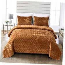 Distressed Velvet Quilt Set, 3 Pieces Distressed Velvet Face King Caramel Gold