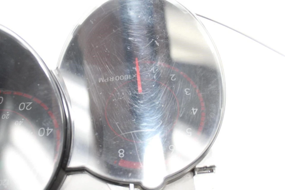 Speedometer Cluster Thru 4/04 MPH Base Fits 03-04 MATRIX 75244 - Image 3 of 4