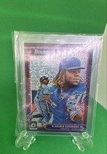 2021 Donruss Optic - Diamond Kings Vladimir Guerrero Jr. #3 White Sparkle Prizm