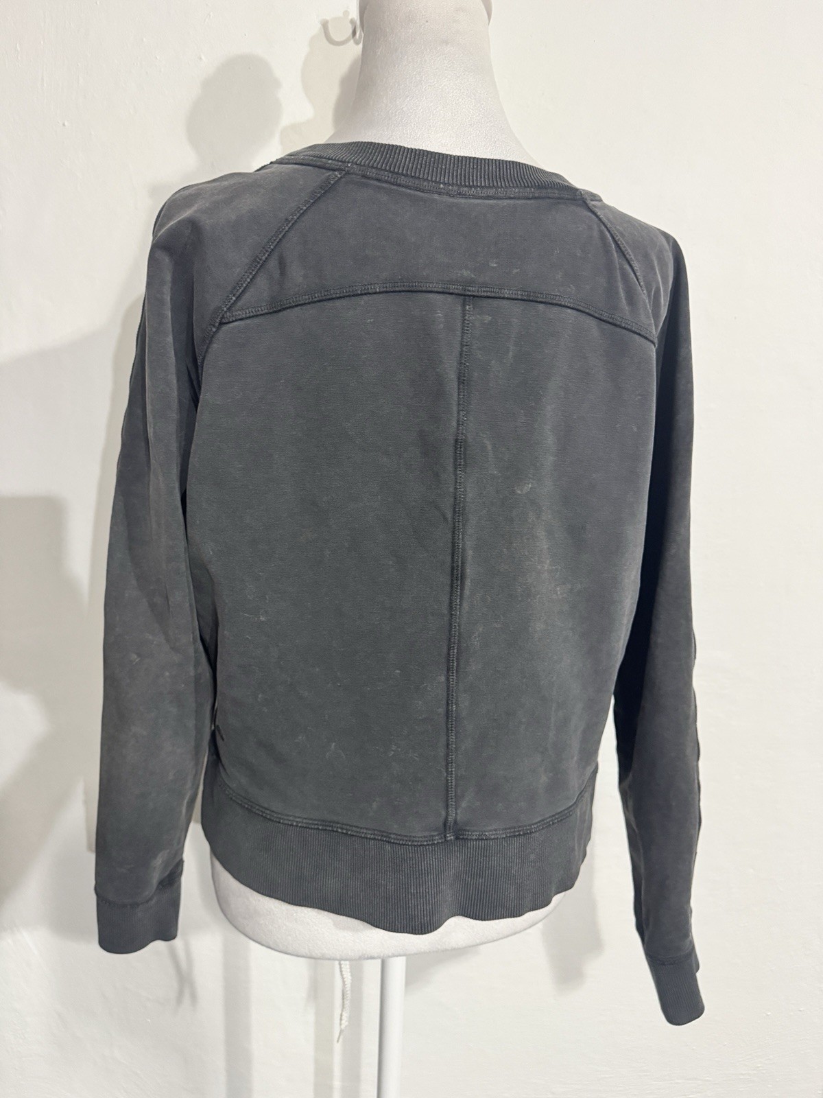 Lululemon Loop Crew Pullover CroppedSweatshirt gr… - image 4