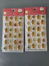 2 Pack Christmas Icing Decorations Wilton NEW edible cupcake cake topper 