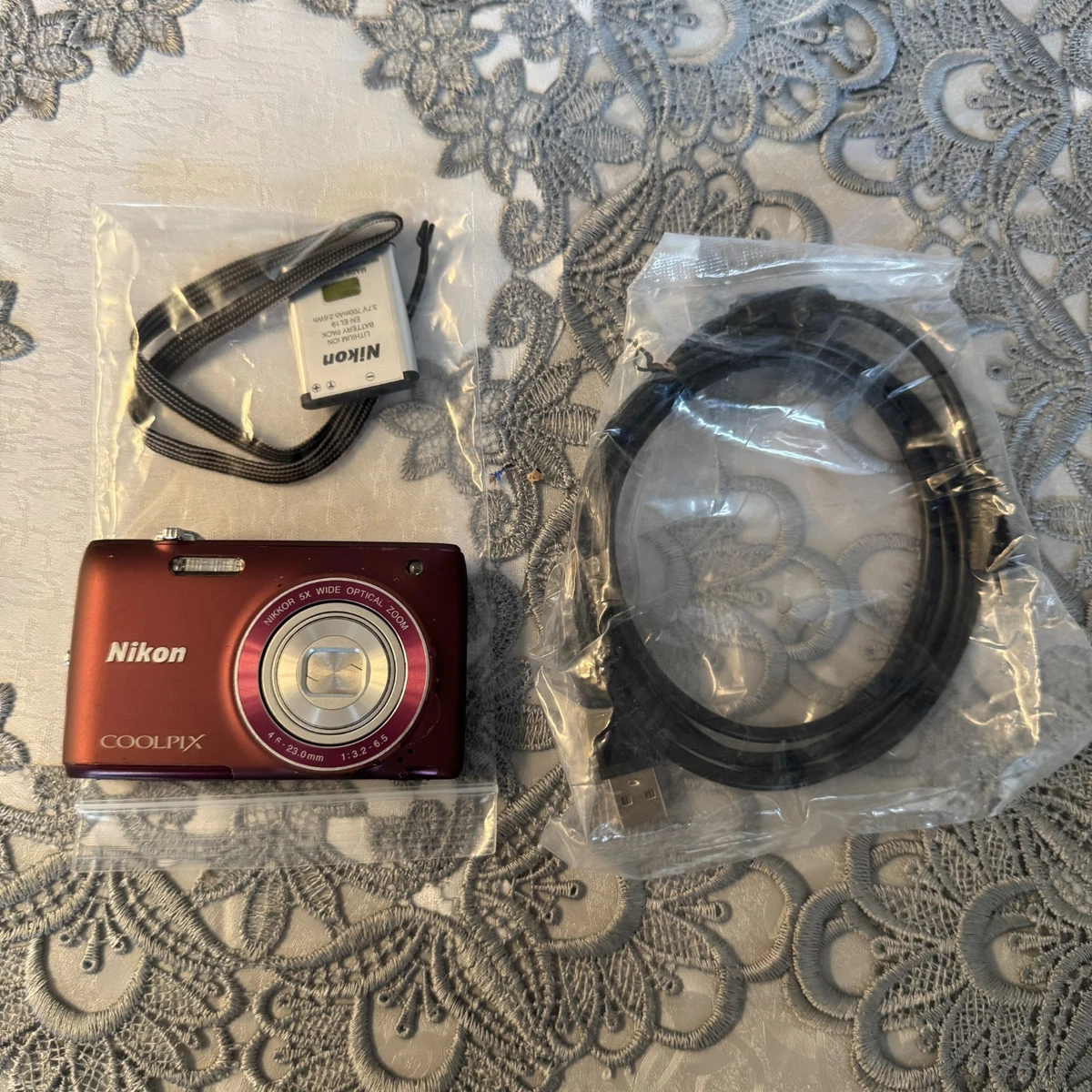 mzn　Nikon coolpix4100 デジタルカメラ　デジカメ Amazon.co.jp: Nikon Coolpix 4100 4MP デジタルカメラ 光学ズーム3倍
