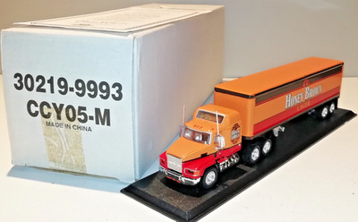 Matchbox Ultra 1:100 Truck Mack CH600 Honey Brown Lager Sattelzug OVP CCY05-M