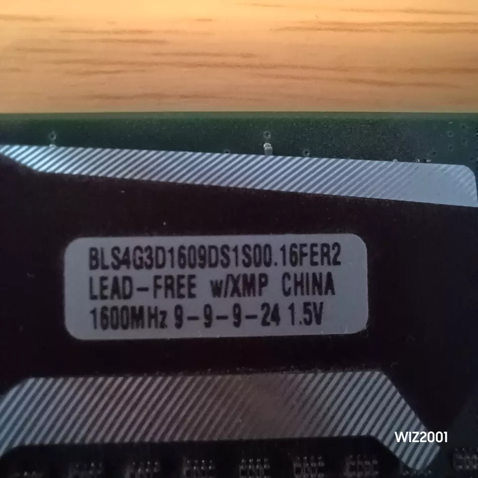 Crucial Ballistix BLS4G3D1609DS1S00.16FER2 DDR3 PC3-12800u 2 x 4GB & 1GB = 10GB - Image 4 of 4