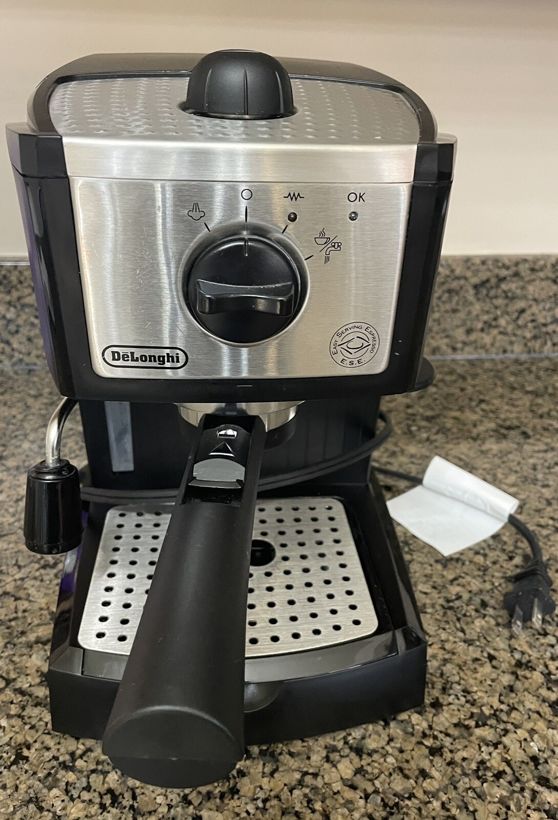 DeLonghi EC155M Espresso Machine Black • Saan Zahav development