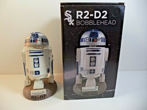 r2d2 bobblehead