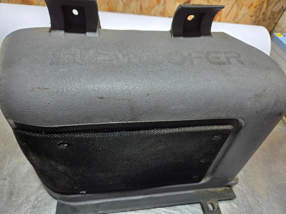 93-97 FORD PROBE FÁBRICA SUBWOOFER SUB ALTAVOZ CAJA CARCASA GRIS SONIDO PREMIUM Foto 2 de 3