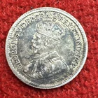 1915 Canada 5 Cents Silver — photo from another recent sale