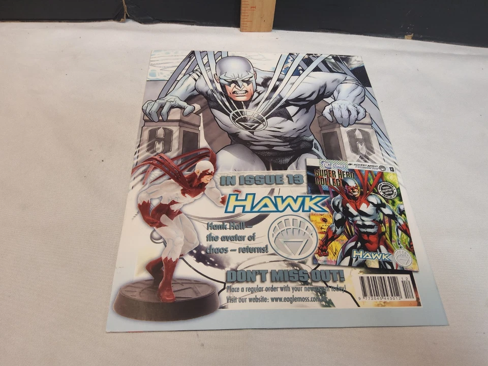 (Eaglemoss) DC Comics - Noite Mais Negra / Dia Mais Brilhante: Edição #012 Jade ~ - Imagem 4 de 4