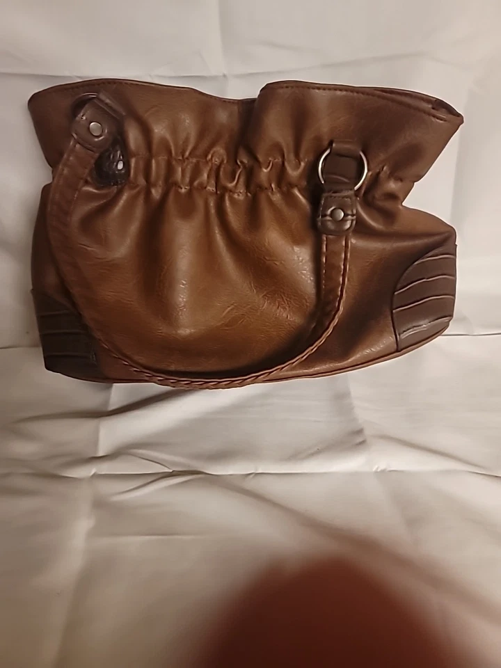 Bolso de mano Bueno Collection cuero sintético marrón. Nuevo con etiquetas. Nunca usado Foto 4 de 4