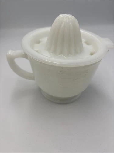 VINTAGE 2 PC  WHITE MILK GLASS REAMER ON A 2 CUP TEXTURED MEASURING CUP