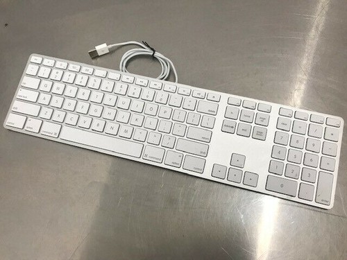 Apple A1243 USB Wired Aluminum Keyboard + Numeric Keypad MB110LL/A Slim Aluminum