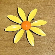 Gerbera Daisy Pin Brooch Vtg Flower Metal Enamel 2.5" Yellow & Orange Retro