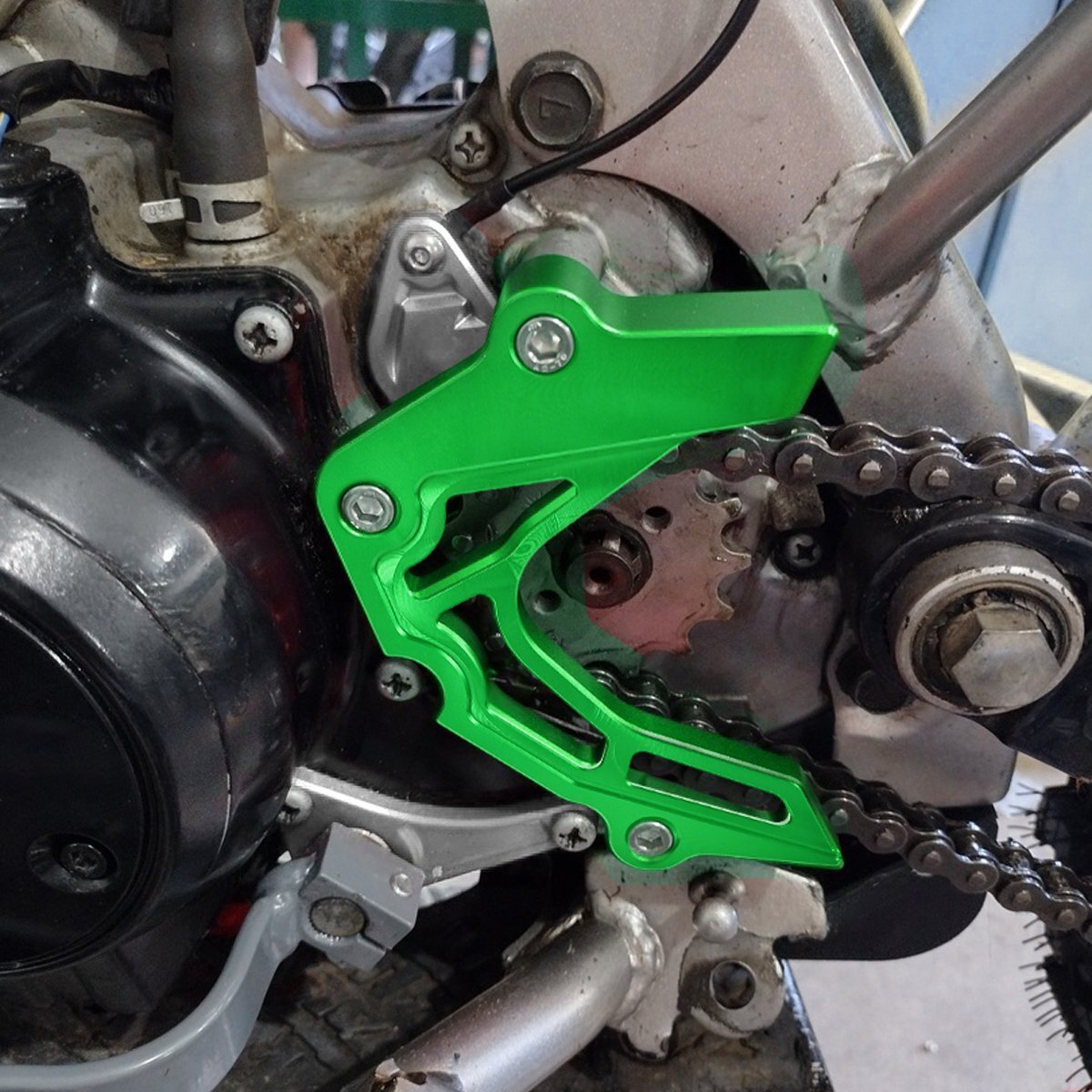 For Kawasaki KLX110 KLX110L Front Sprocket Cover Chain Guard