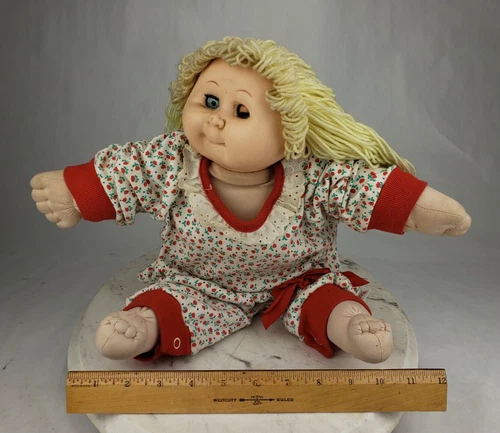 Vintage 1986 Cabbage Patch Boy Blonde Hair Blue Eyes Red Rose Outfit Healthtex