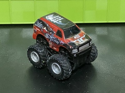 Hot Wheels Monster Jam 1:87 Scale Iron Outlaw 2006 Speed Demons Loose Used