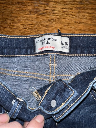 Abercrombie Kids Super Skinny Jeans 15/16 Dark Wash Distressed - Picture 3 of 11