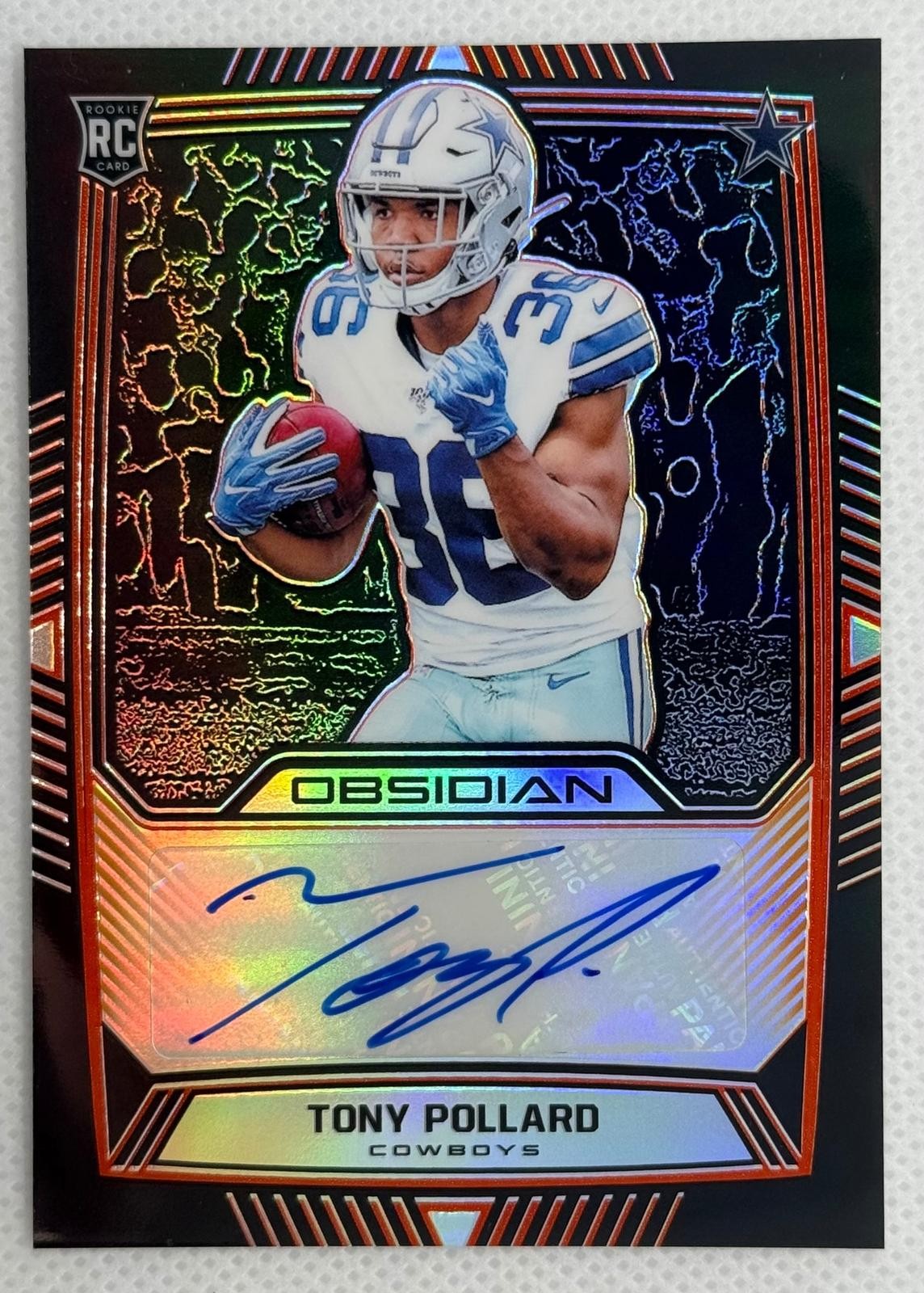 2019 Panini Obsidian #RA-TPO Tony Pollard Rookie Autos Electric Etch Orange #/75