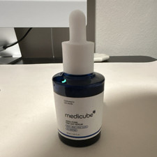 medicube Zero Pore Face Serum AHA BHA PHA Non-Comedogenic 30ml/1.01oz