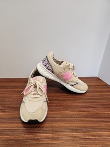 new balance women's fresh foam x70 v1 sneaker