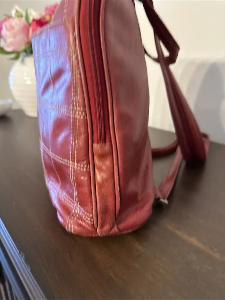 Mochila Cartera de Estudio Pelle de Cuero Wilson’s De Colección Roja con Costuras Crema Foto 3 de 4