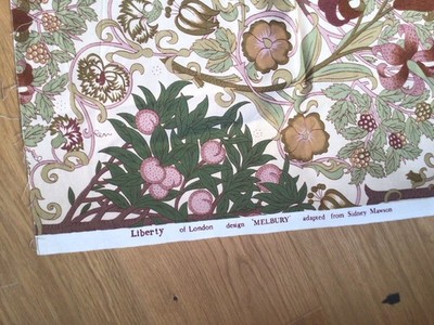 LIBERTY Jugendstil Baumwolle Innenstoff * Melbury * 380 cm L x 120 B UNBENUTZT