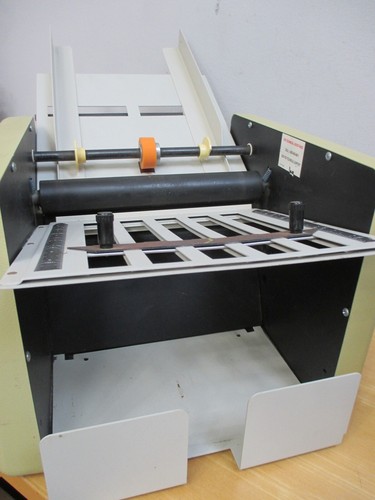 *Hat Probleme* Martin Yale CV7 Auto Ordner *Teile oder Reparatur* *knittert Papier* - Bild 6 von 16