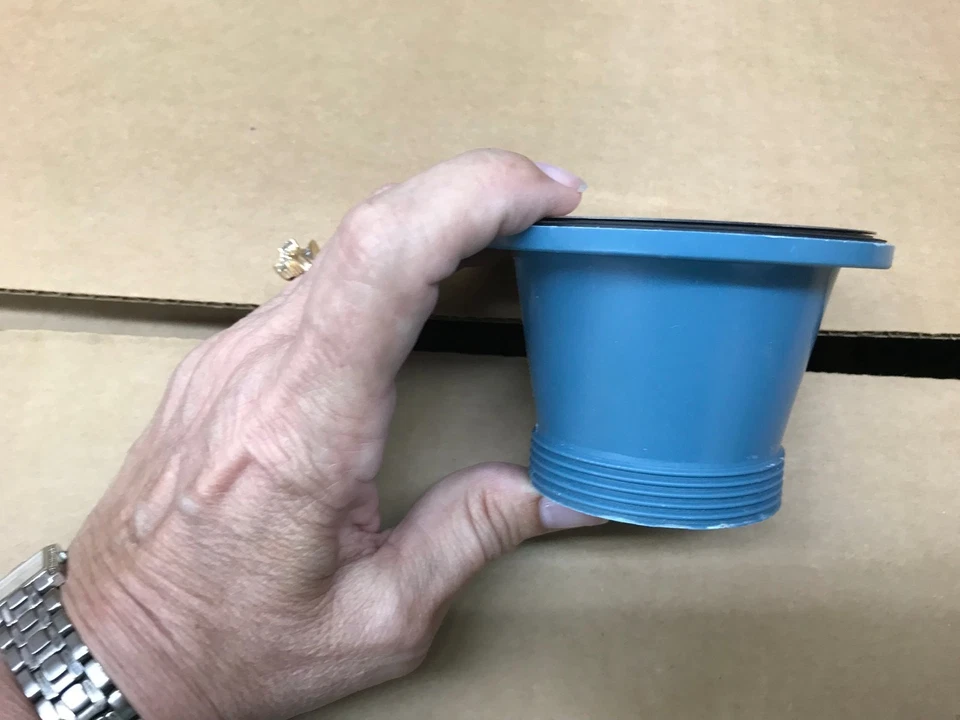 Colador de cesta de 2 pulgadas Whitehaus Collection para fregadero de cocina ~ azul Foto 3 de 4