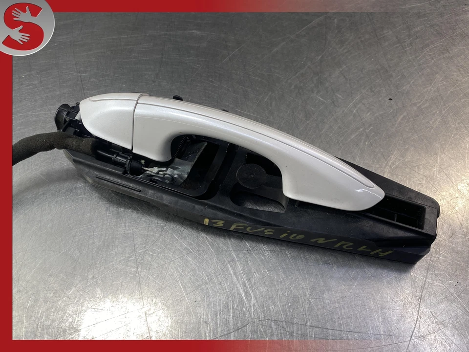 2013-2016 FORD FUSION REAR LEFT SIDE EXTERIOR DOOR HANDLE W/ BRACKET OEM - Image 2 of 4