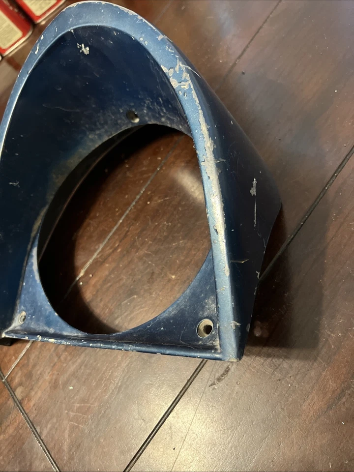 Bisel de faro derecho Mercury Monterey 1955/1956 Foto 3 de 4