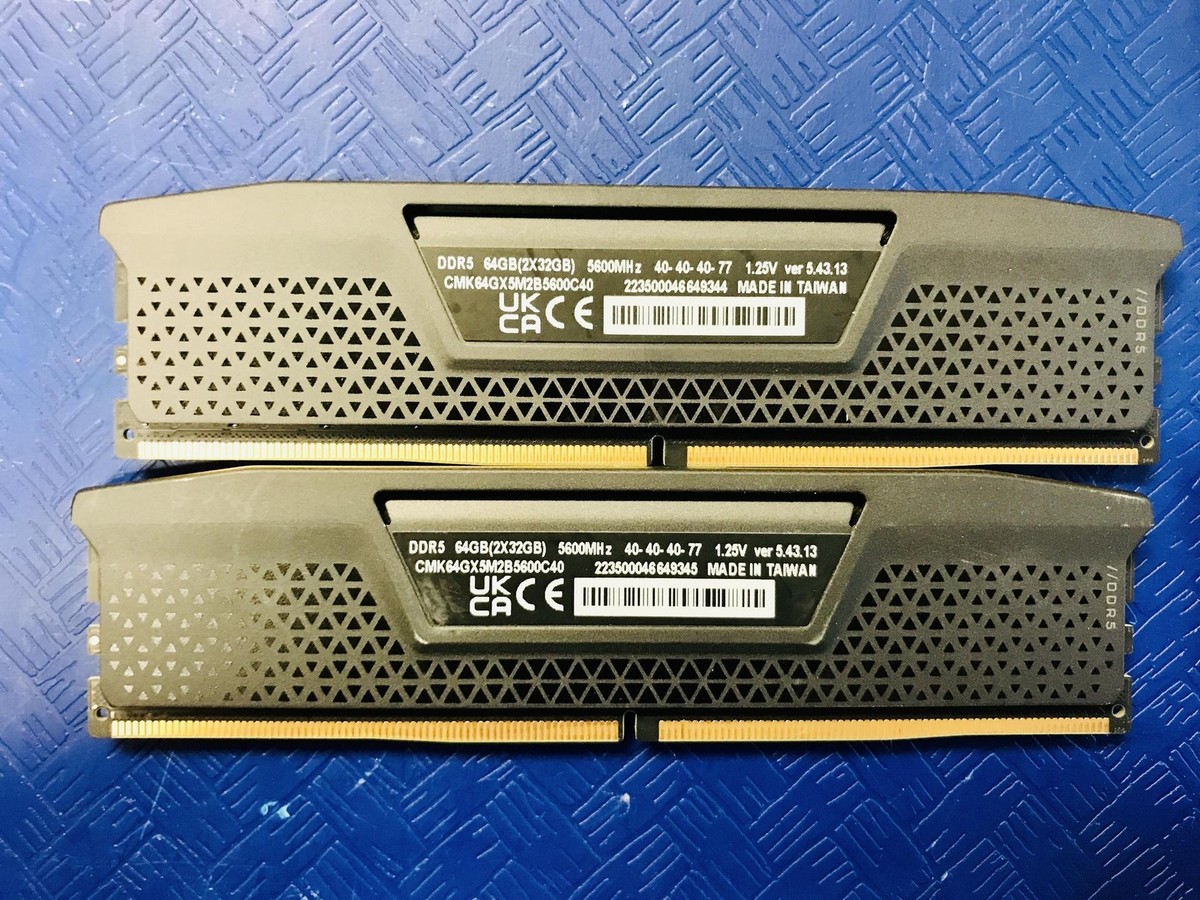 CORSAIR Vengeance 64GB (2x32GB) DDR5 RAM 5600MHz