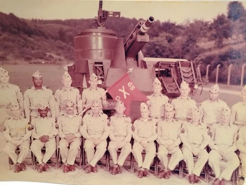 Original Photo Soldiers Howitzer Artillery Tank U.S. Military 65th Regiment Army