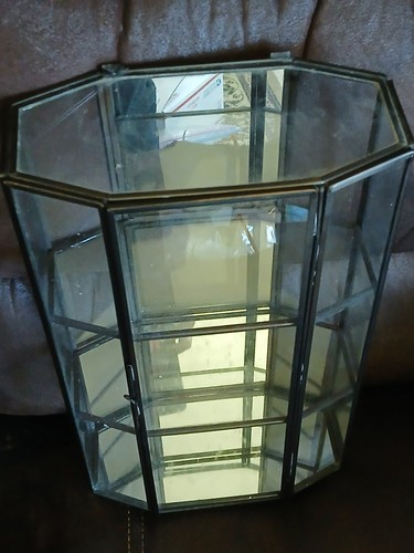 METAL GLASS DISPLAY CABINET TRINKET SHELF MIRRORED 3 SHELVES HANG OR STAND