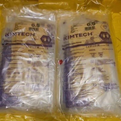 Kimtech #56889 G3 Sterile White Nitrile Gloves 12'' Size 6.5 - 20 Pair