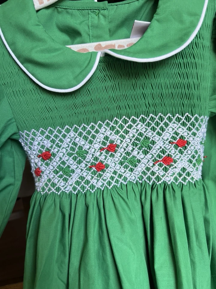 Lote de vestidos clásicos de vacaciones verde cuello Peter Pan manga larga para niñas ajustados Foto 4 de 4