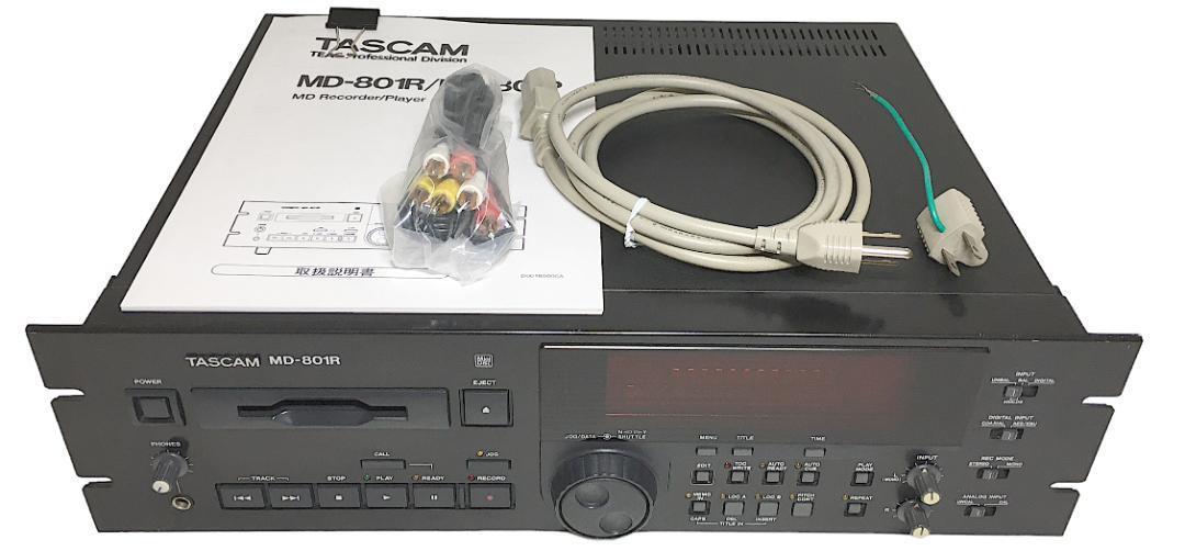 美品TASCAM TASCAM 業務用MDレコーダー MD-801R MD-801R 業務用MD