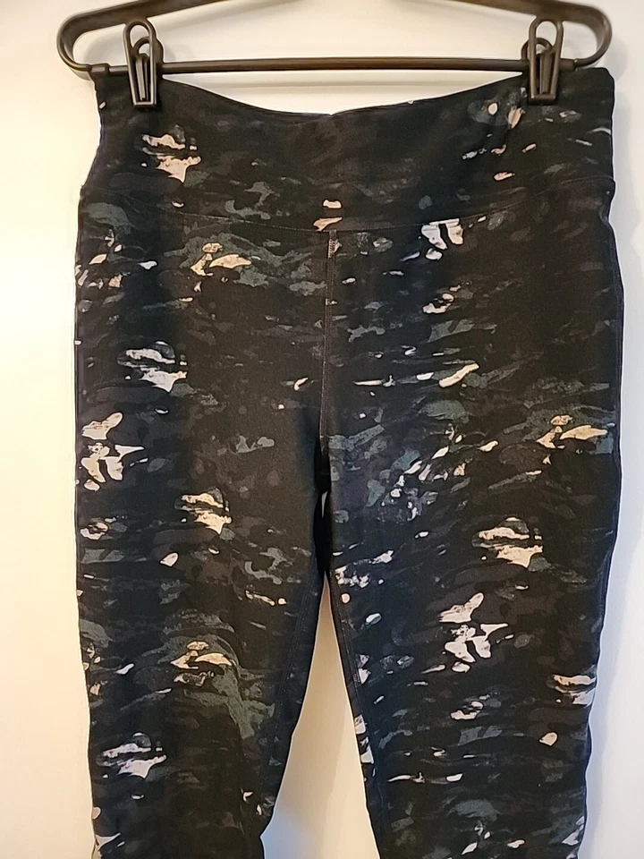 ¡¡NUEVO CON ETIQUETAS!! Leggings para mujer DonnaKaran Active talla L con estampado de camuflaje Foto 2 de 4