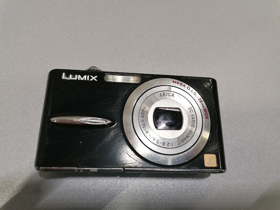 Panasonic Lumix DMC-FX30 Digital Camera Black Not Working