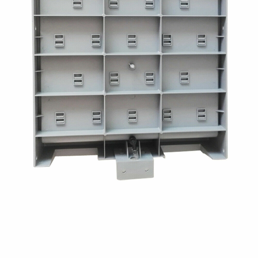 Foto 9 di 10