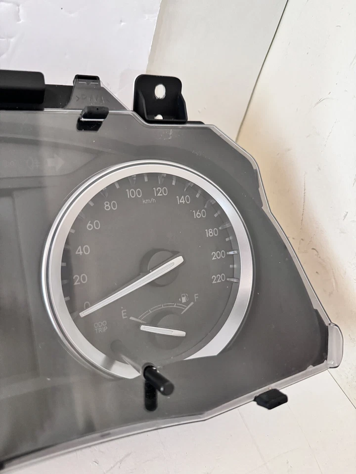 2017 TOYOTA HIGHLANDER INSTRUMENT CLUSTER SPEEDOMETER 220KM/H OEM 838000EA1000 - Изображение 4 из 4