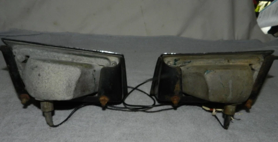 1973 Oldsmobile 98 передний поворот света в сборе Lh Rh 5965639 /640 редкая - Изображение 4 из 4