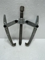 Gedore 1.12/1 universal puller 2 arm